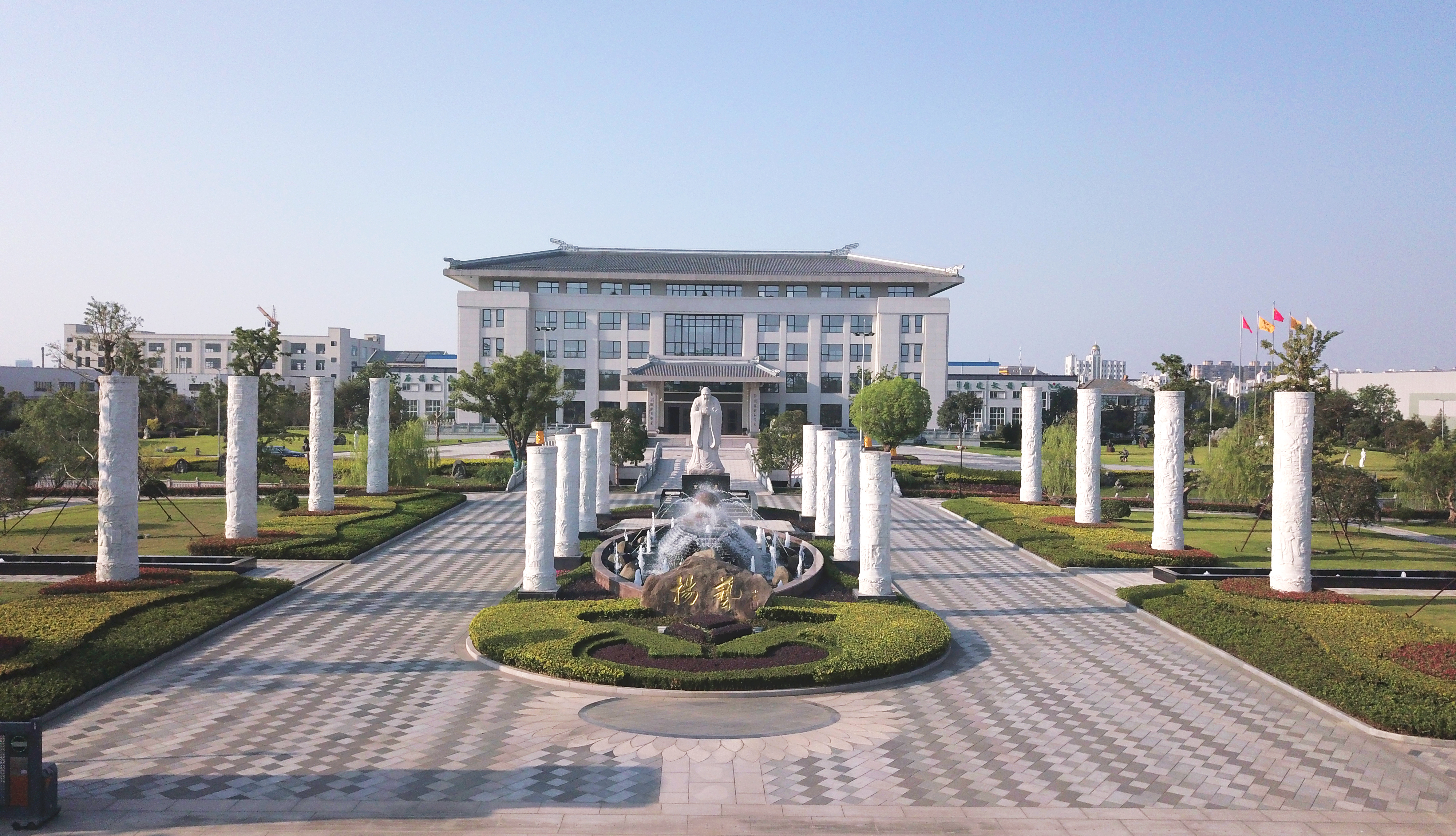 <b>官宣！我们开明抖音&视频号啦，Dou来关注吧~</b>