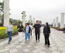 <b>不负春景 向美而行</b>