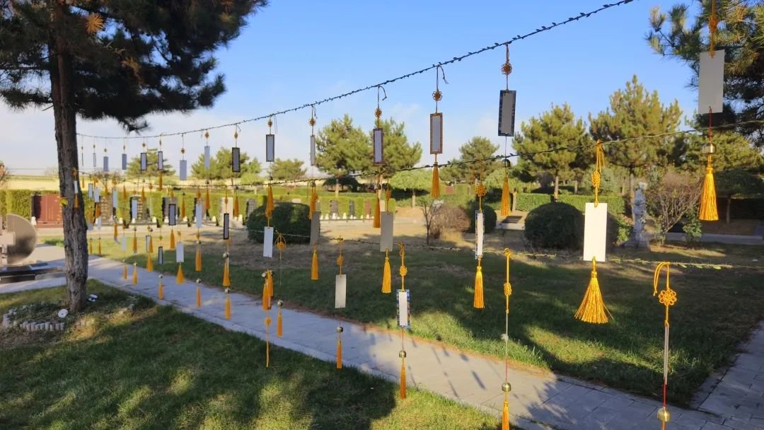 暖心服务，冬衣送暖