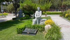 孙礼仁留想碑落成：以《思考》之名，传承艺术之魂